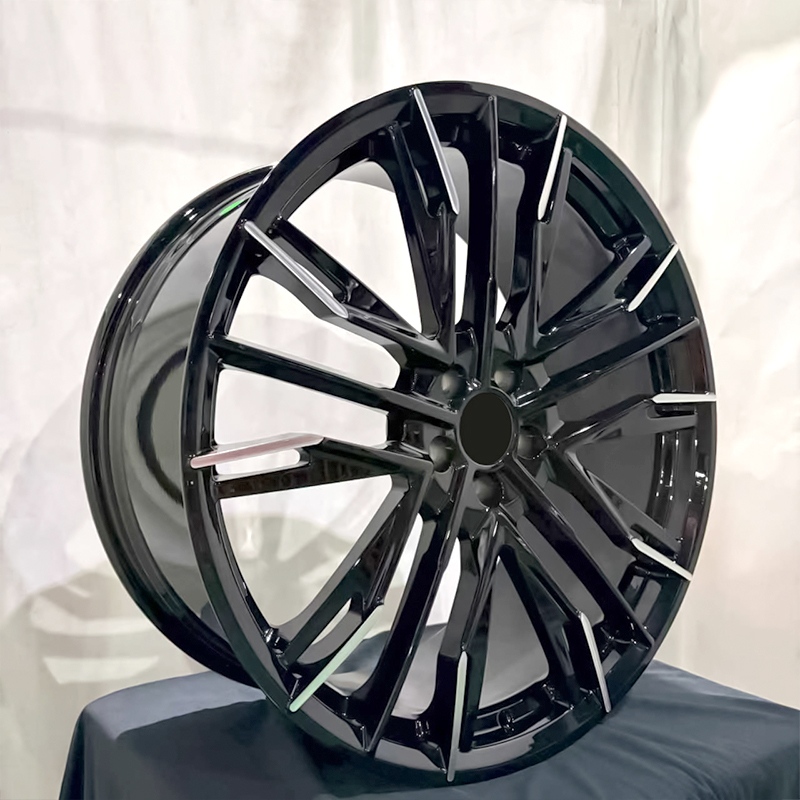 One-piece forged wheel close-up on BMW X6